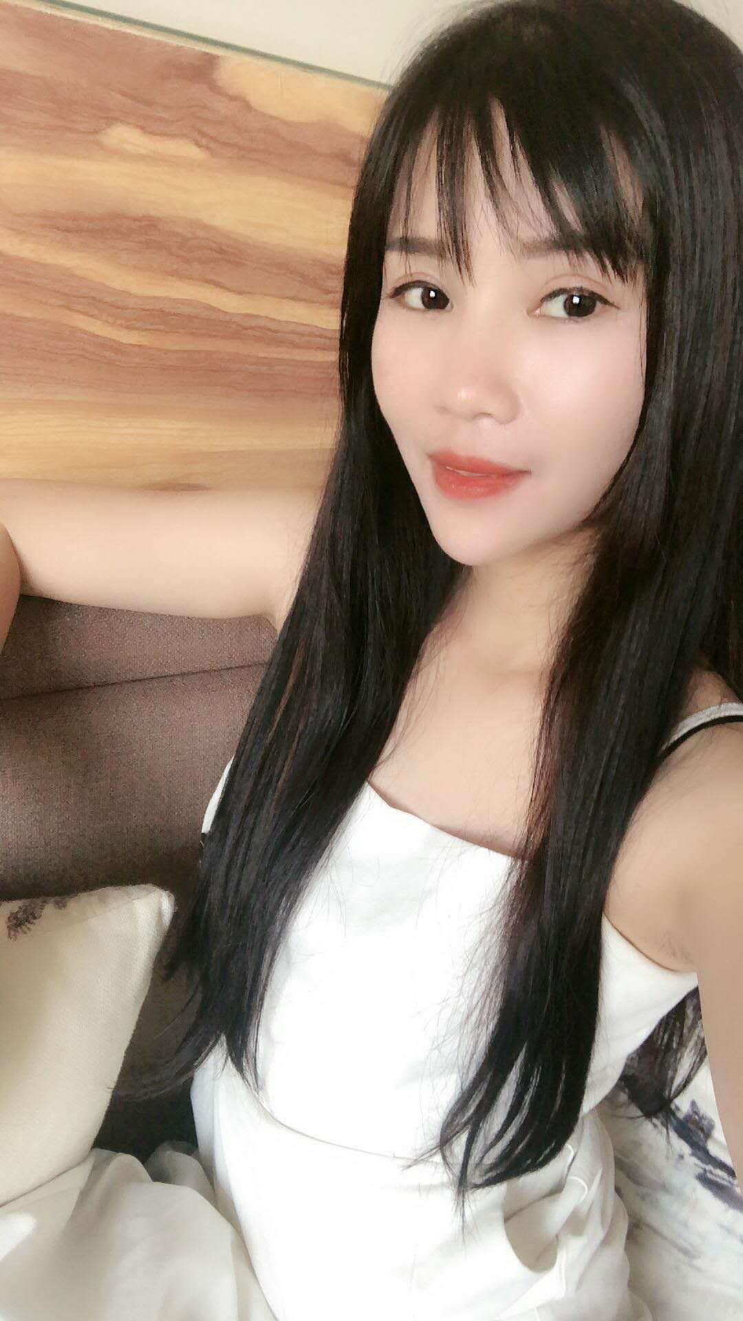 2020年9月19温柔小性感的布吉妙琳，小女人味道 第1张
