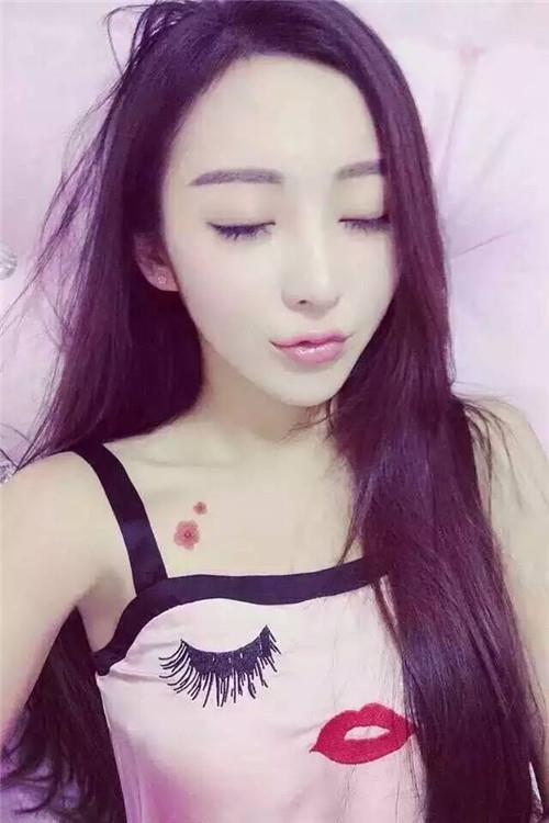 史上最具清纯气质留学高材生 第2张