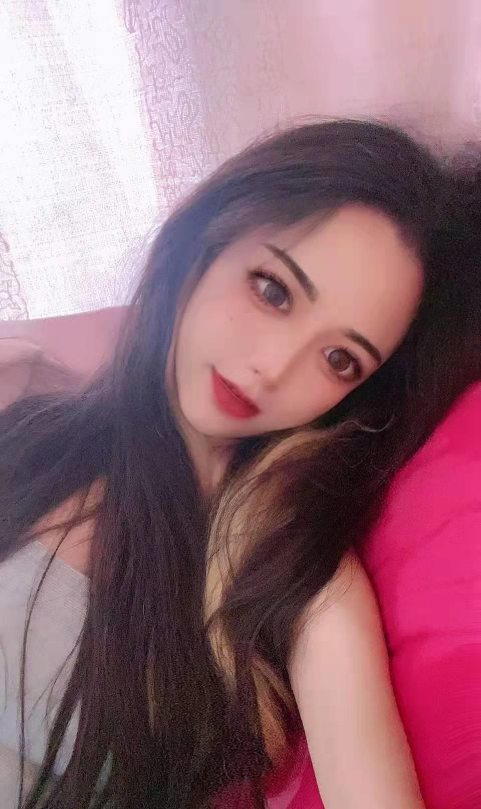 非常瘦的一个哈尔滨美女 第1张