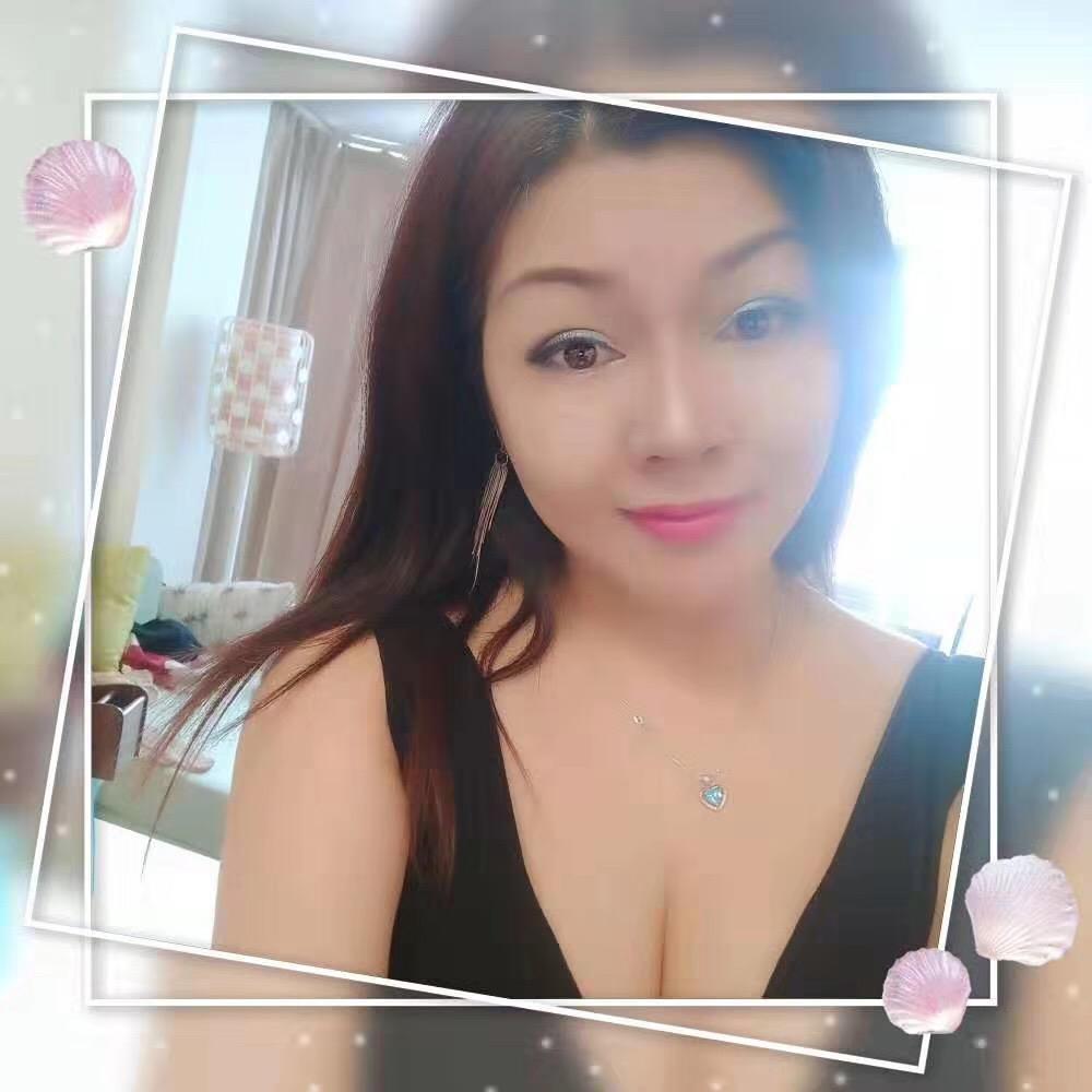 体验高性价比宝藏级熟女，可以菊花 第1张