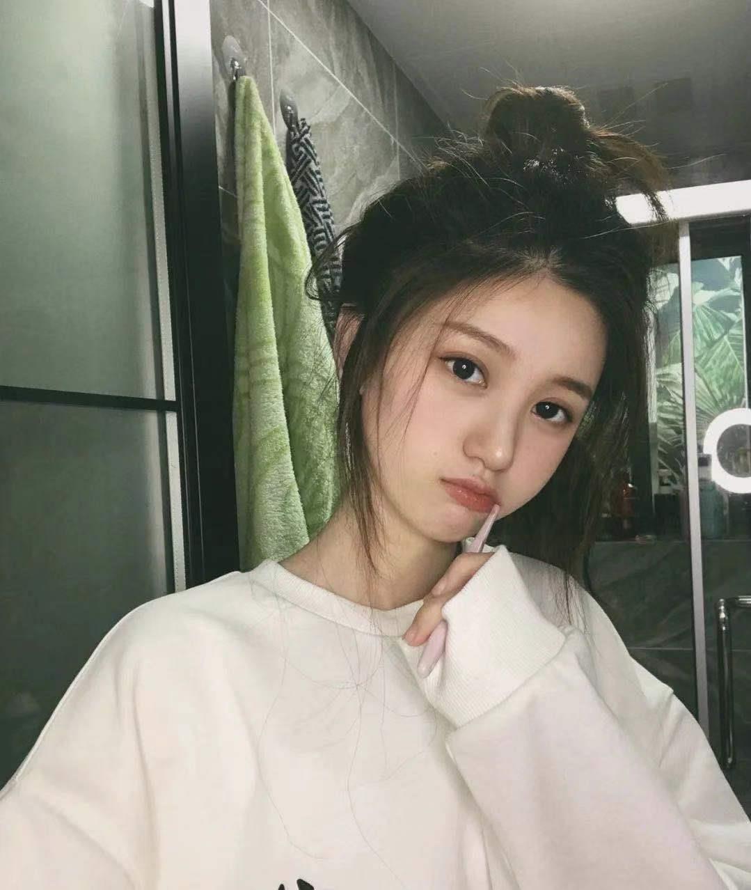 分享个清纯小妹,女友般的温柔,邻家小妹般的感觉 第3张