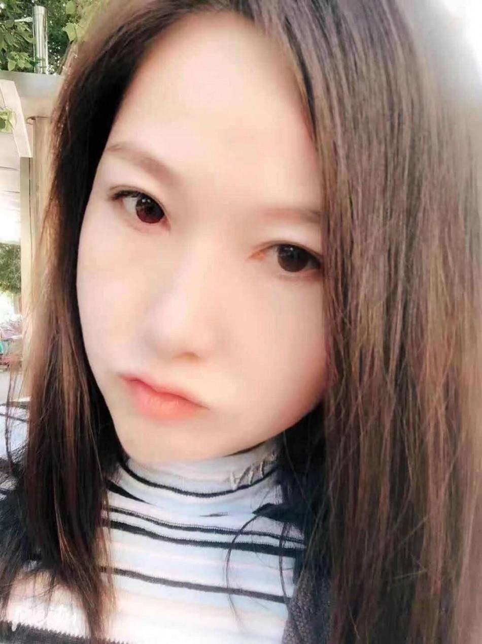 刚来合肥特别白皙的杭州美女 第1张